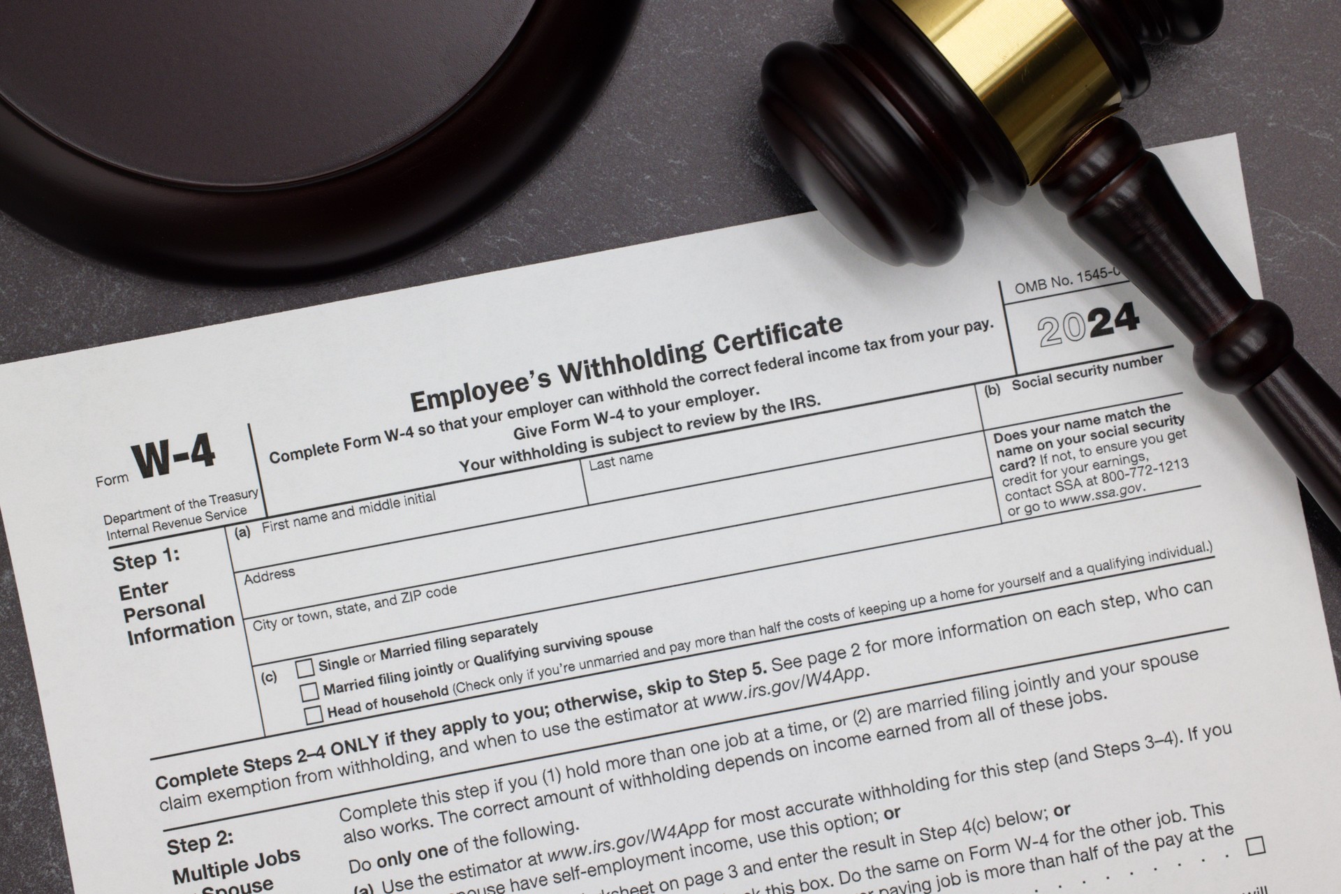 W-4 Employee's Withholding Certificate Legal Form Document